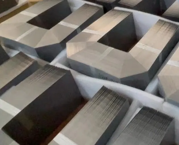 U Transformer Core-352